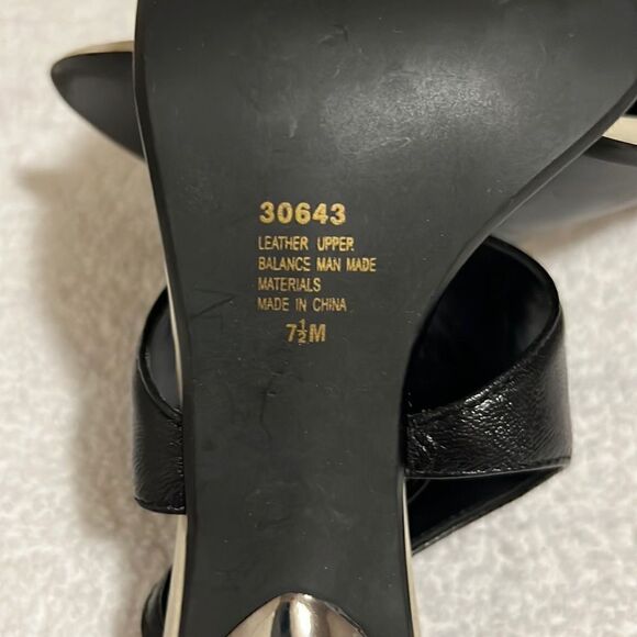 Cami International black sandal silver heels patent leather 7.5 M FIRM on PRICE - Picture 8 of 8